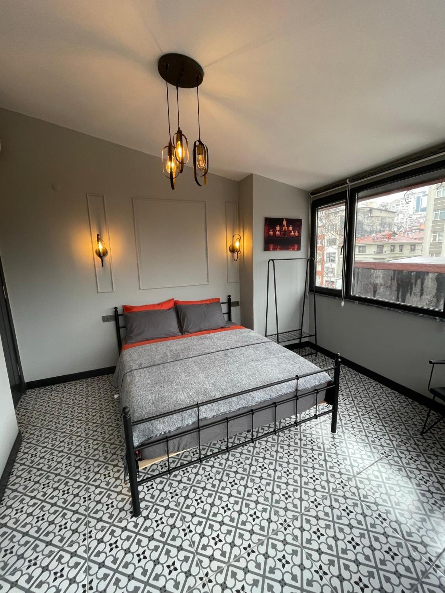 شقة Beyoglu Huzur Apart اسطنبول الغرفة الصورة